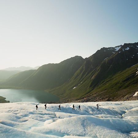 Gulbrakka Basecamp Hotell Glomfjord Exteriör bild