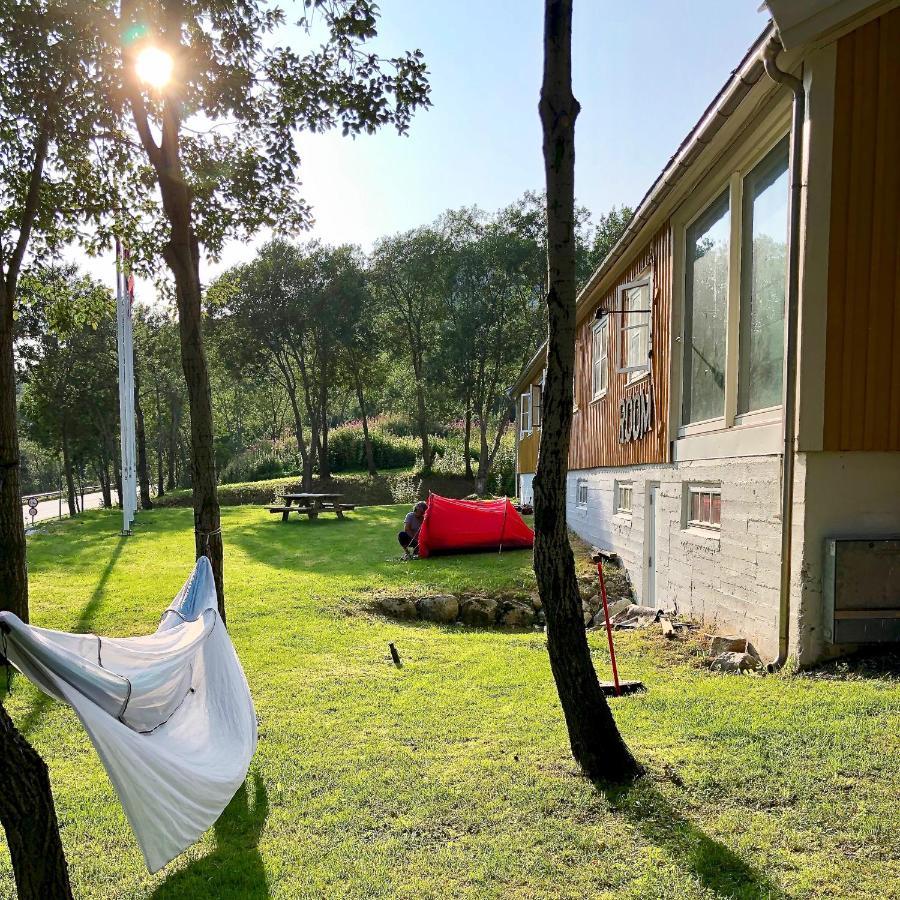 Gulbrakka Basecamp Hotell Glomfjord Exteriör bild
