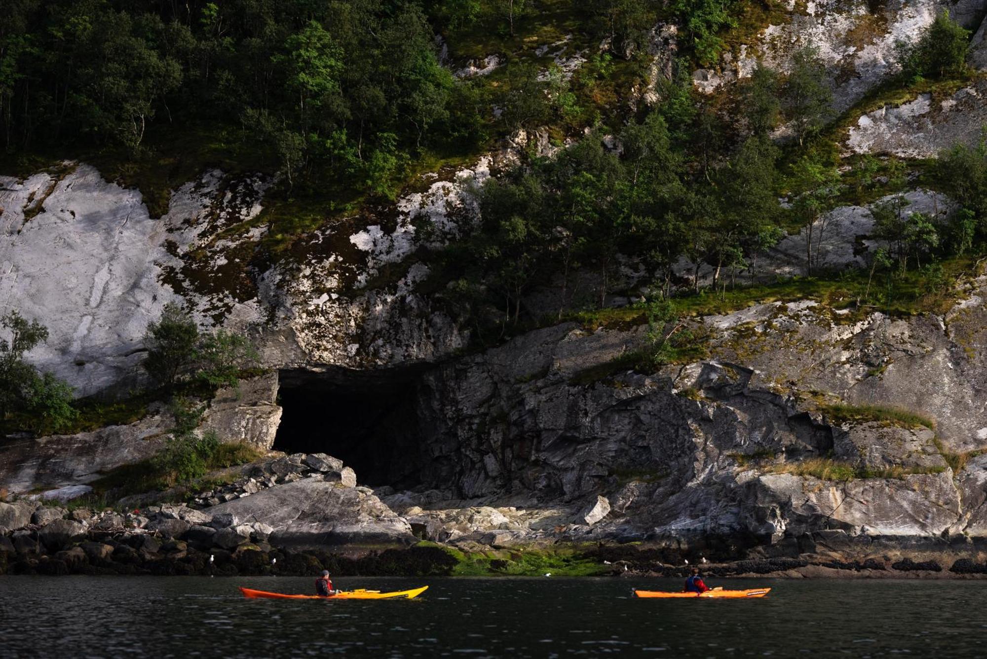 Gulbrakka Basecamp Hotell Glomfjord Exteriör bild